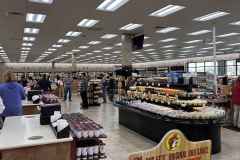 Inside-of-Buc-ees-Store-1