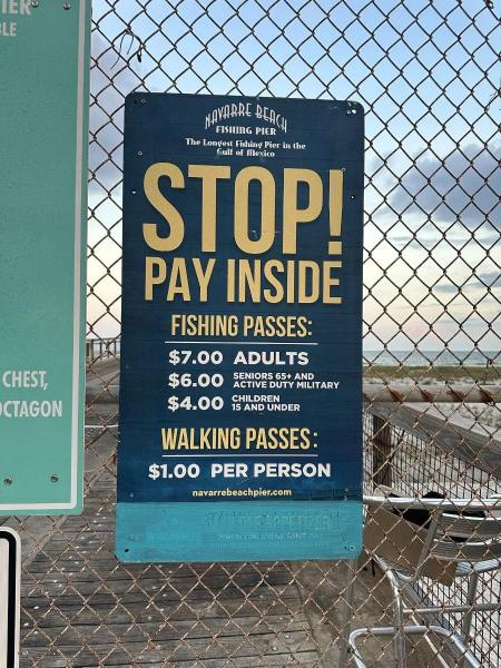 navarre-bridge-pier-payment-sign