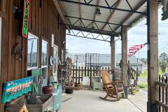 exterior-front-porch-pik-itz-min