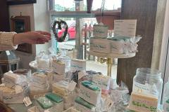handmade-soap-display-min